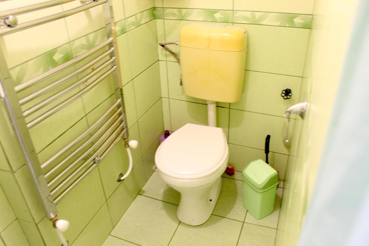 וארנה Guest House "Emily" In Troshevo מראה חיצוני תמונה